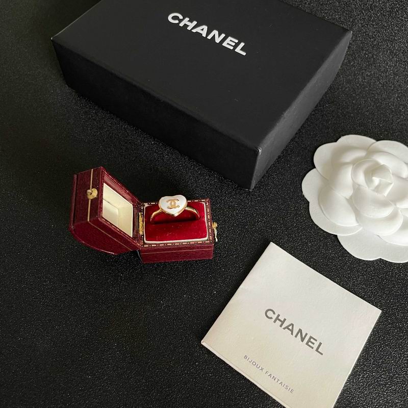 Chanel Ring 05yxs04